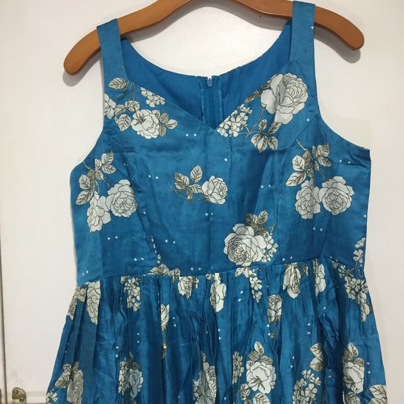 VINTAGE SLEEVELES MIDI DRESSES SIZE XL - Picture 5 of 6